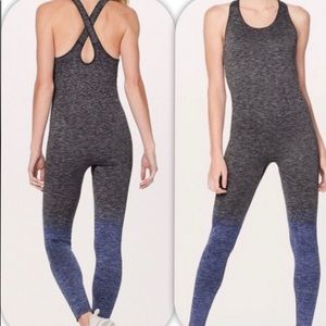 🎈 Lululemon Colorblock Yoga Jumpsuit, EUC, Sz 8